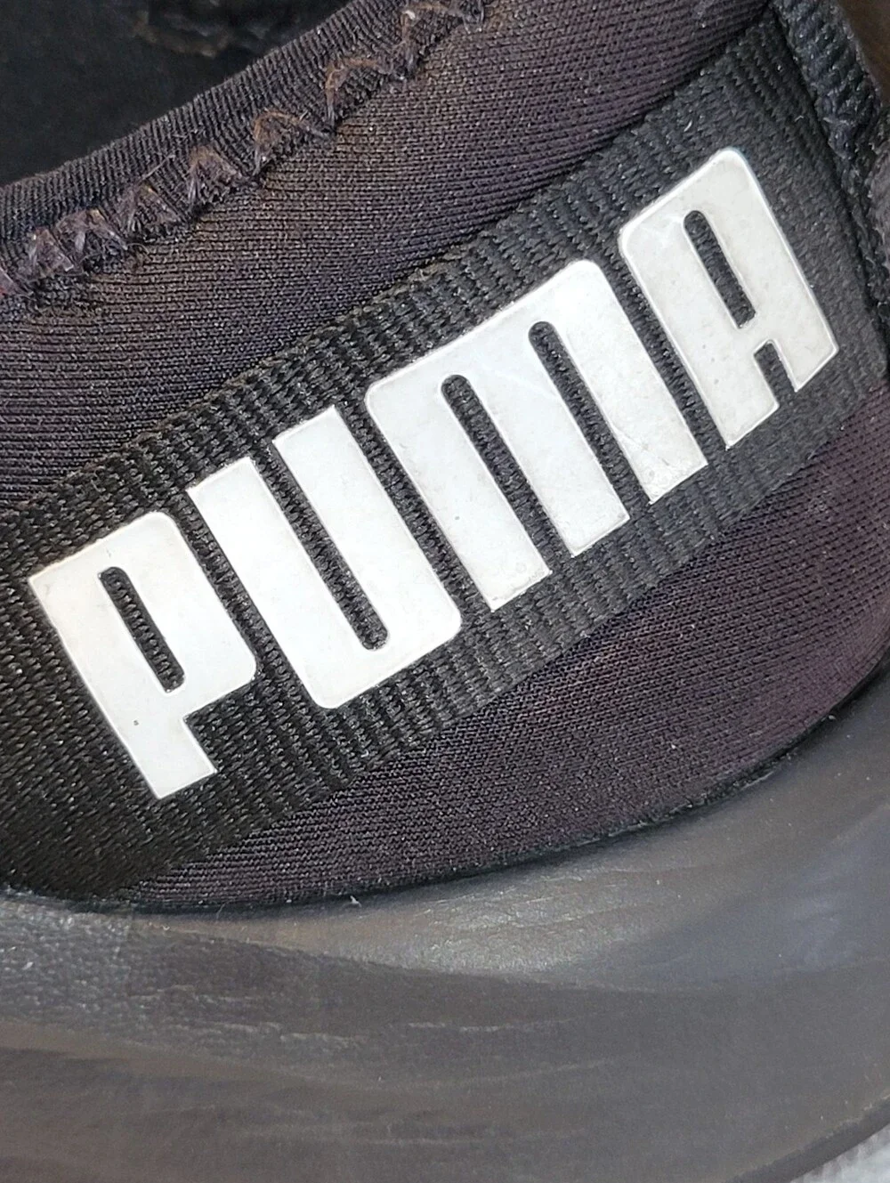 PUMA Prowl Slip-On Women's Training Shoes Black Size 9 EUC